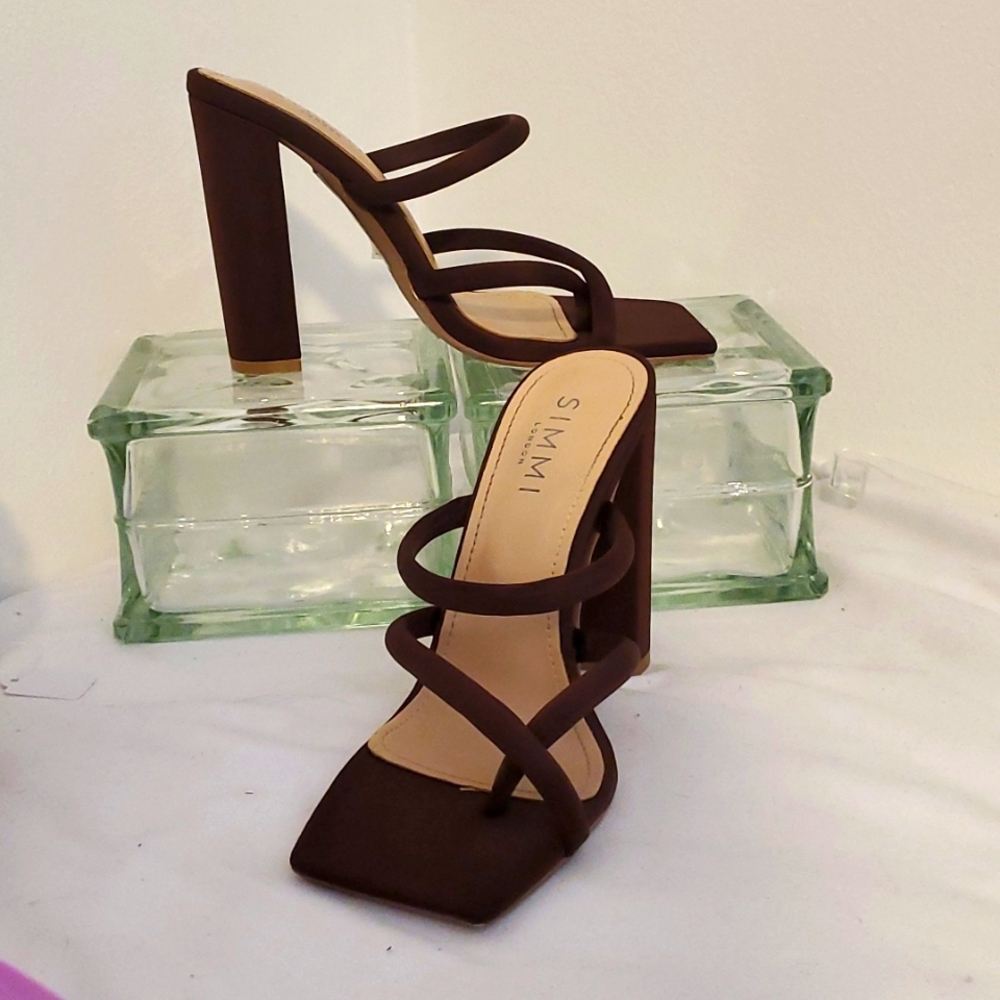 @EUC Simmi London Brown Strappy Heeled Sandals